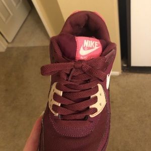 Women’s Nike air max’s size 8